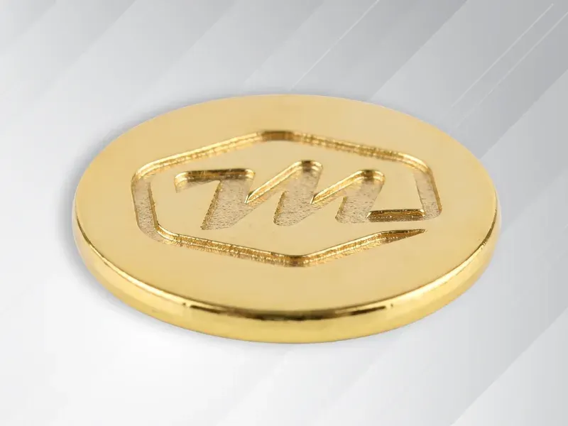 Double-sided challenge coin